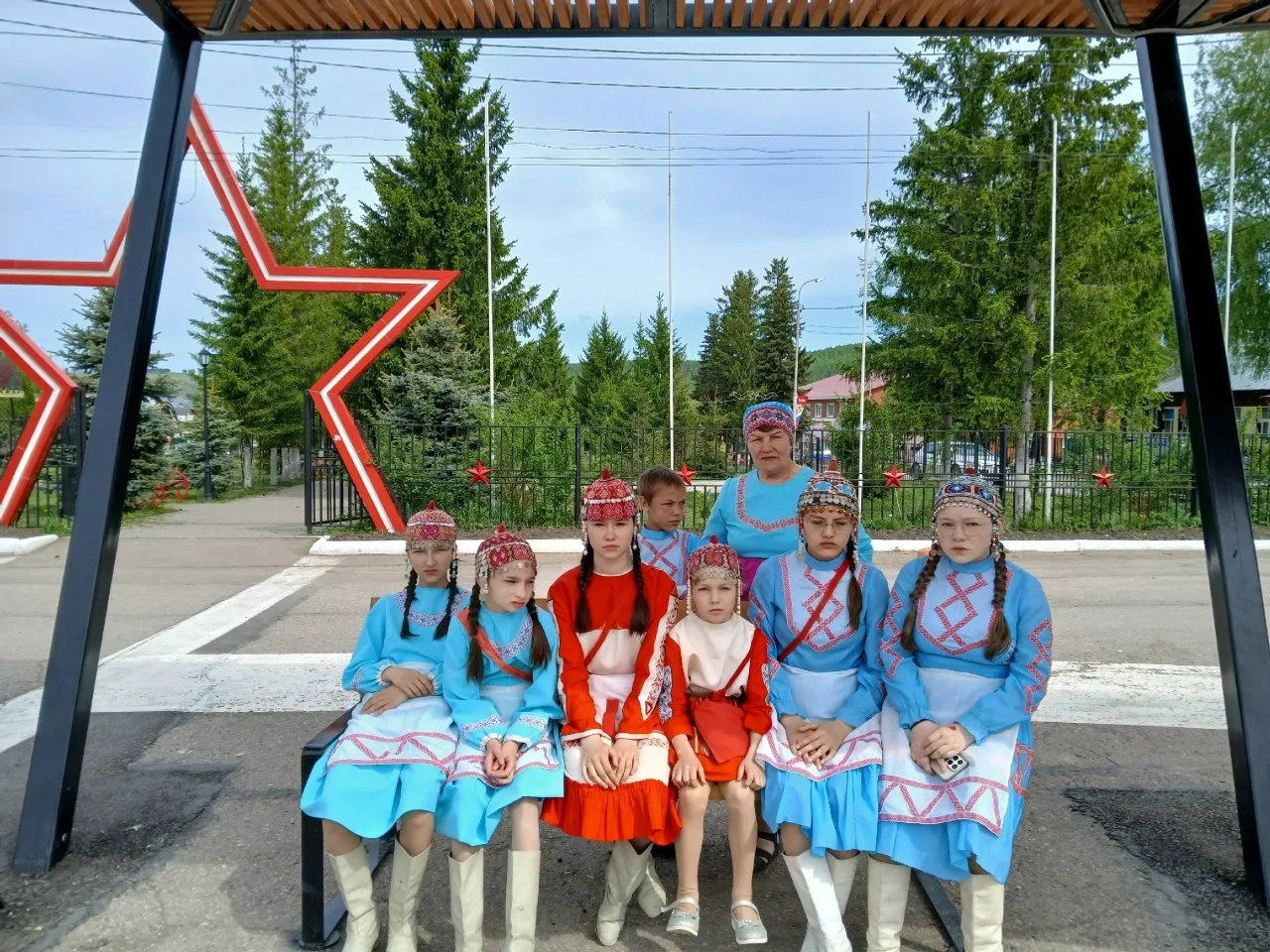 Кистенлĕри «Хĕлхем» l степень лауреачӗ пулса тӑнӑ