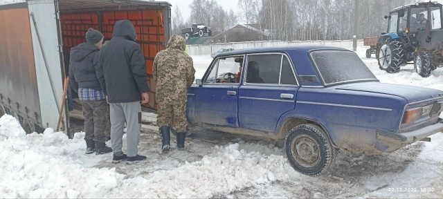 Пӗтӗм чун-чӗререн — пирӗн хӳтӗлевҫӗсене!