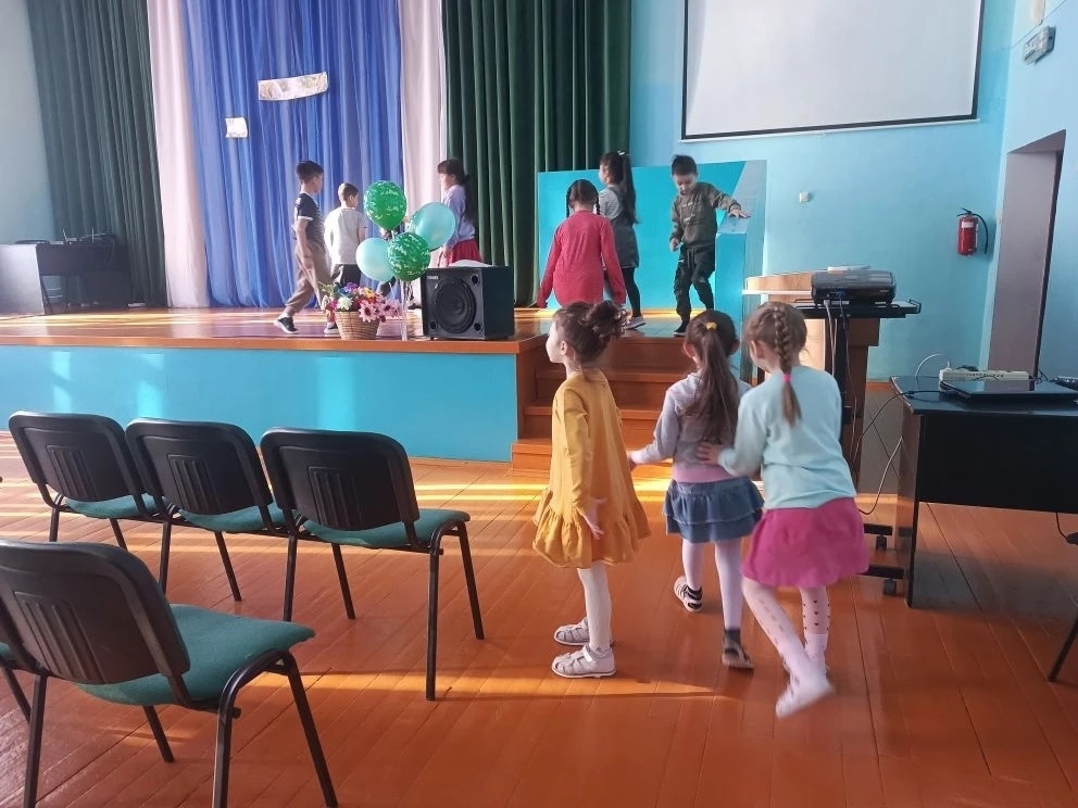 Шкулпа пӗрремӗш паллашу: «АБВГДейка» ушкӑнӑн пысӑк ҫулҫӳревӗ