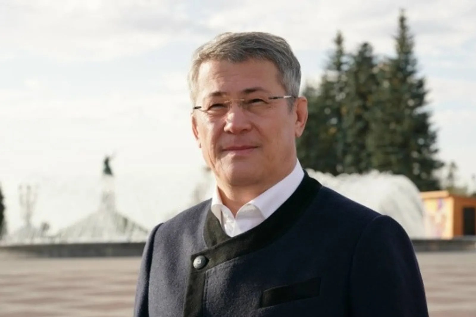 Радий Хабиров губернаторсен рейтингӗнчи позицисене ҫирӗплетнӗ