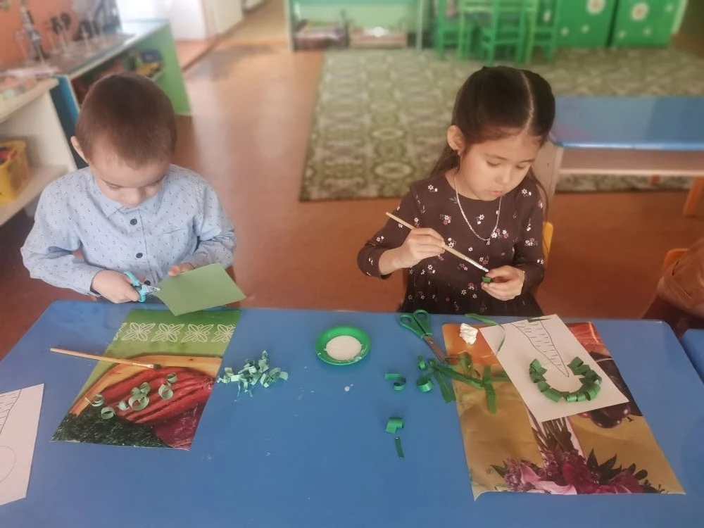 Ача садĕнче «Вырӑс хурӑнӗн кунне» халалланӑ тематика кунӗ иртнӗ