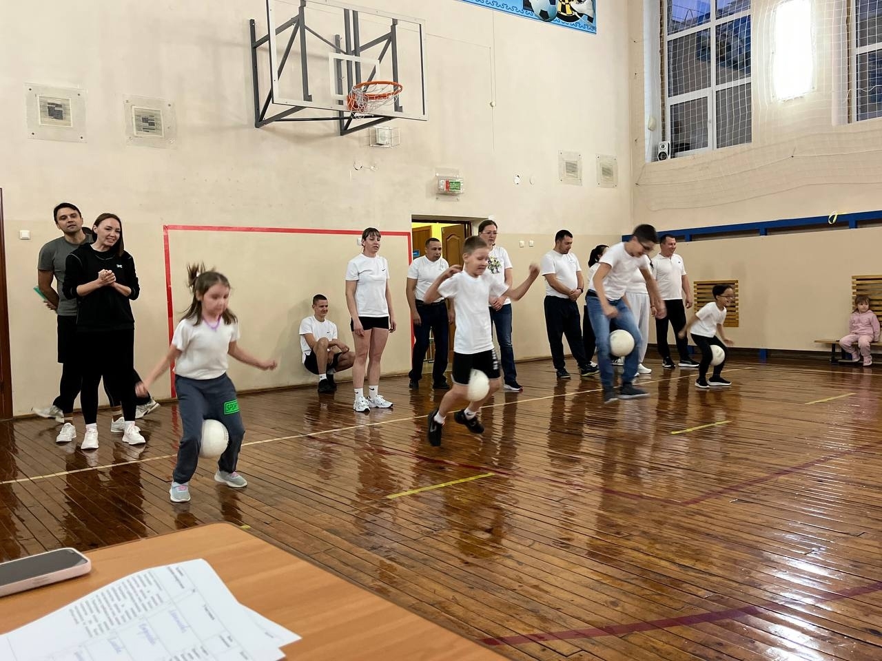 «Пысӑк çемье вӑййисем. Пӗрремӗшсен çемйисем»