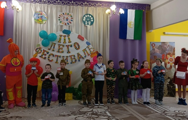 Пишпÿлекри «Умка» ача сачĕн командисен Лего-фестивальти икӗ хут ҫĕнтерĕвĕ