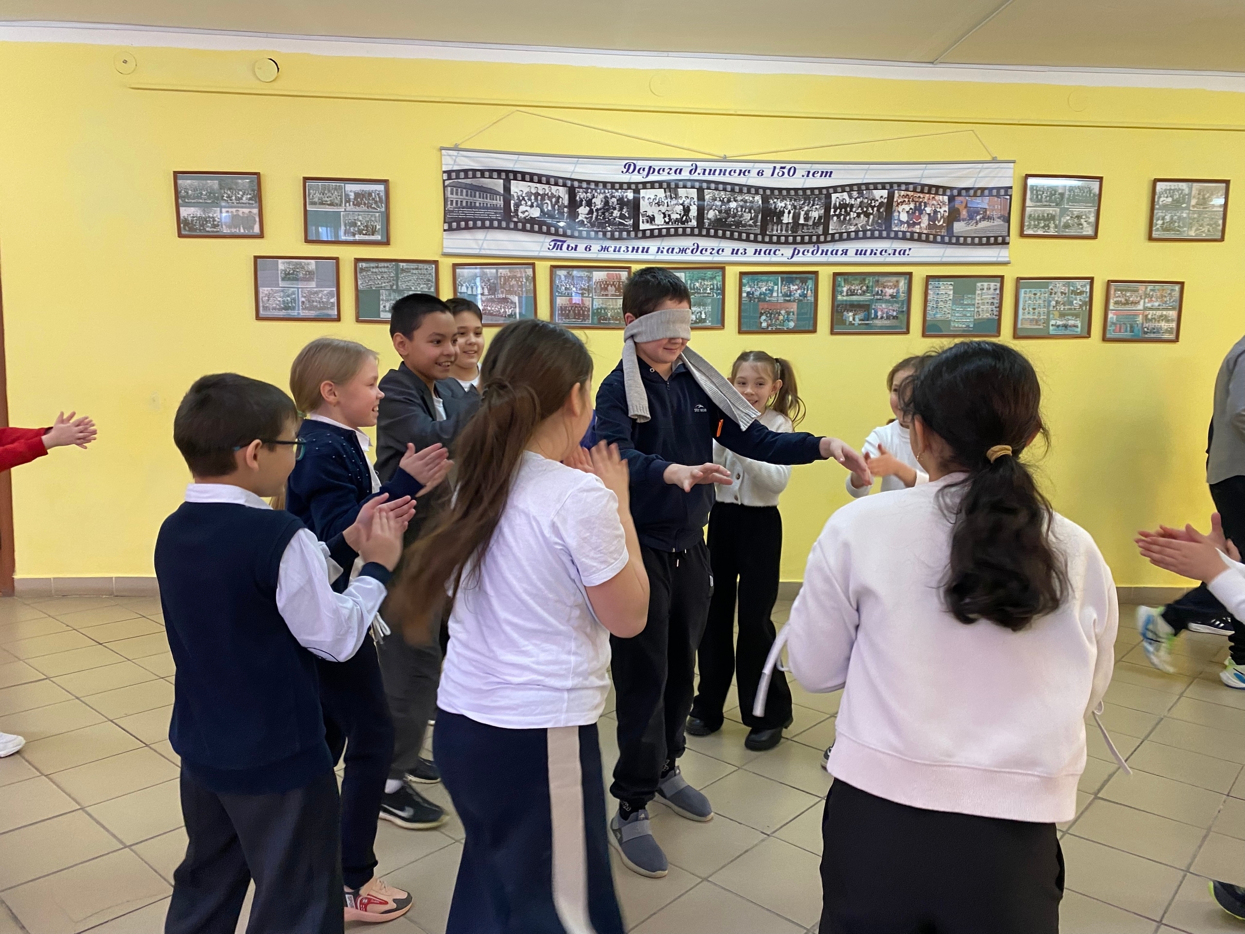 «Пирӗн атте-аннен юратнӑ вӑййисем» вӑйӑ-кулӑ