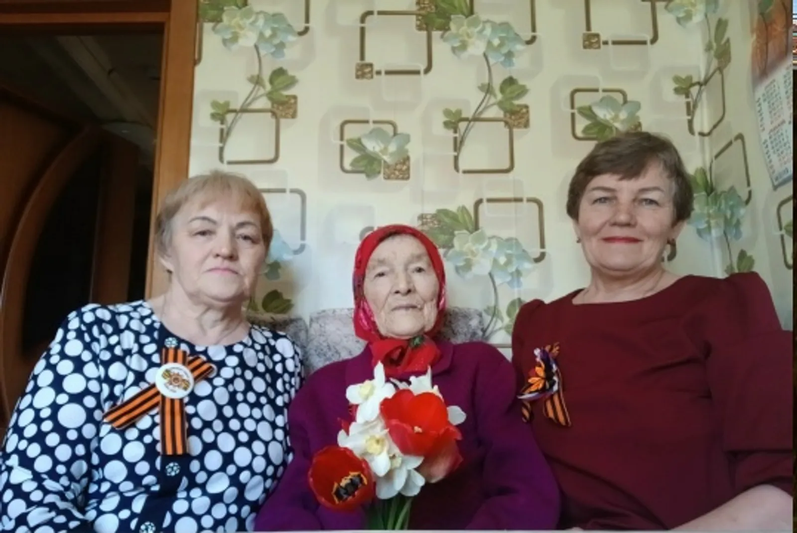 Кистенлĕри Культура ҫуртӗнче ӗҫлекенсем тыл ӗҫченӗ  патне ҫитсе курнӑ