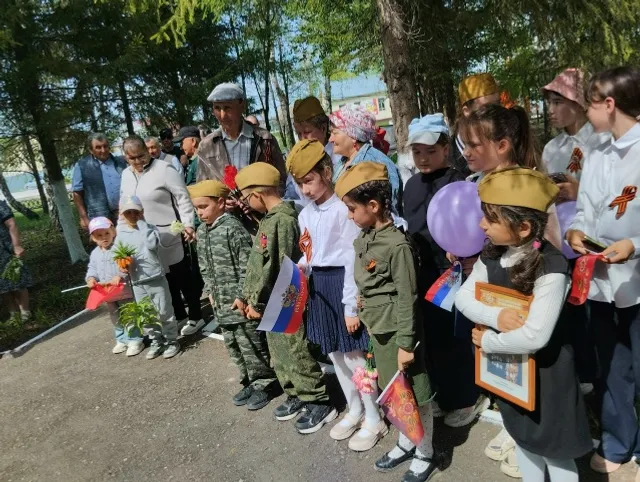 Йăлпăлакра Ҫӗнтерӳ кунне уявлассине халалланӑ митинг иртнӗ