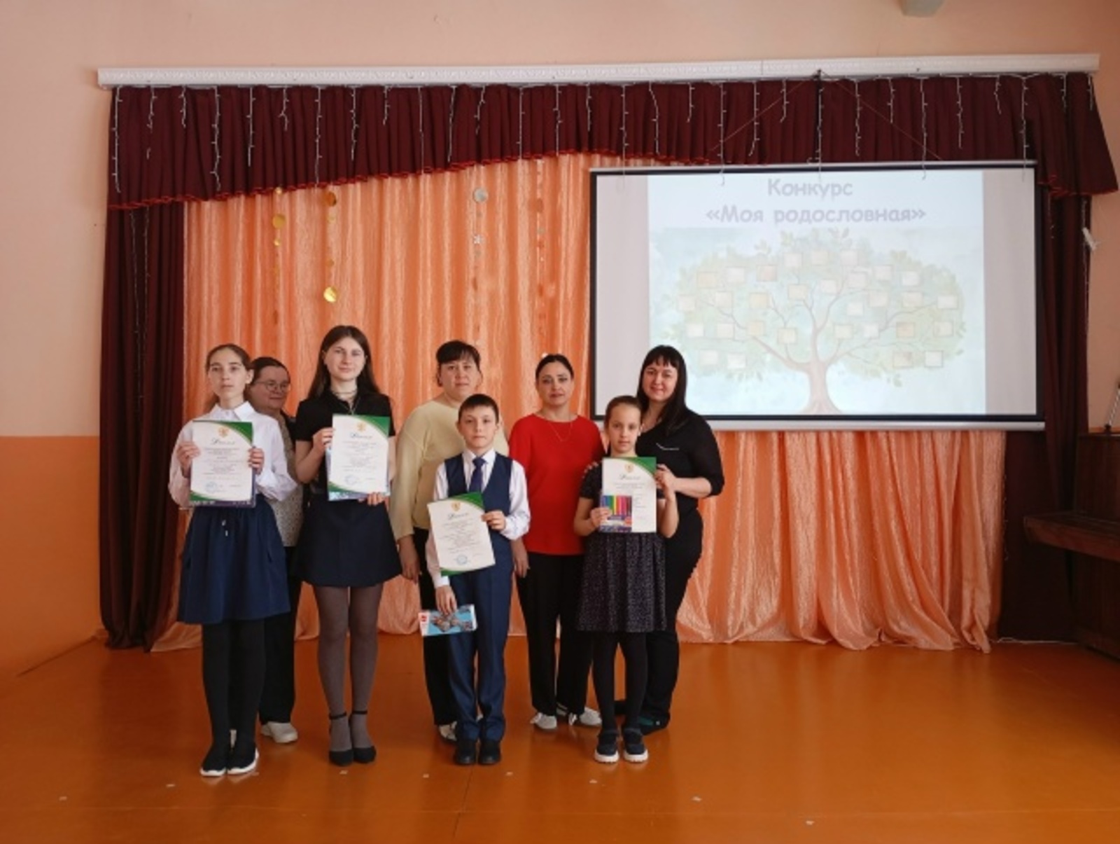 Ача-пӑча пултарулӑх центрӗнче ҫемье проекчӗсен конкурсне ирттернӗ