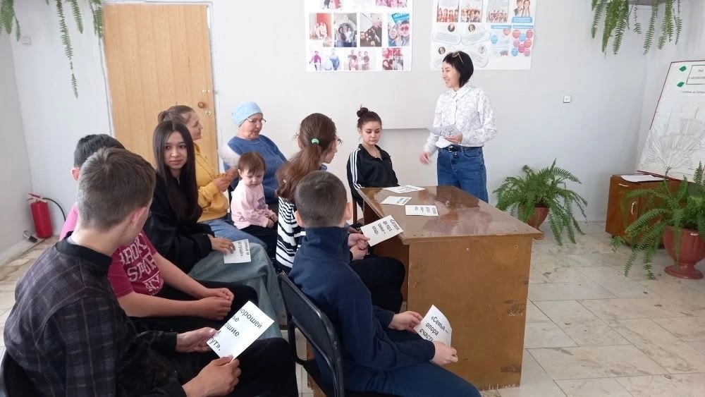 Çирĕклĕре Пысӑк та туслӑ ҫемье çулталӑкне халалласа пӗлӳ программи иртнӗ