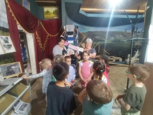 Пишпӳлекри «Улыбка» ача сачӗн ачисем Пишпÿлекри музейре пулнă