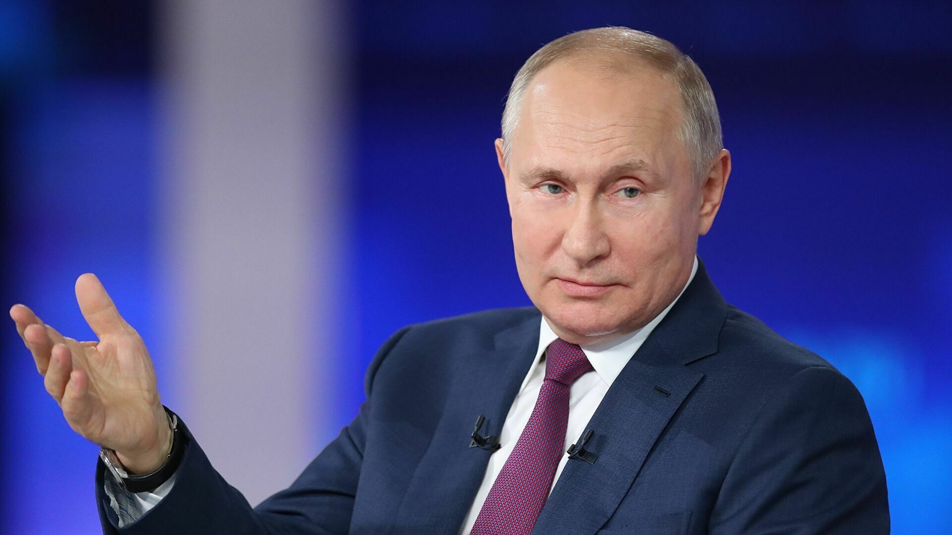 Владимир Путин Раççейри виҫӗ категорие мобилизацилессинчен хăтармалли указ ҫине алӑ пуснă