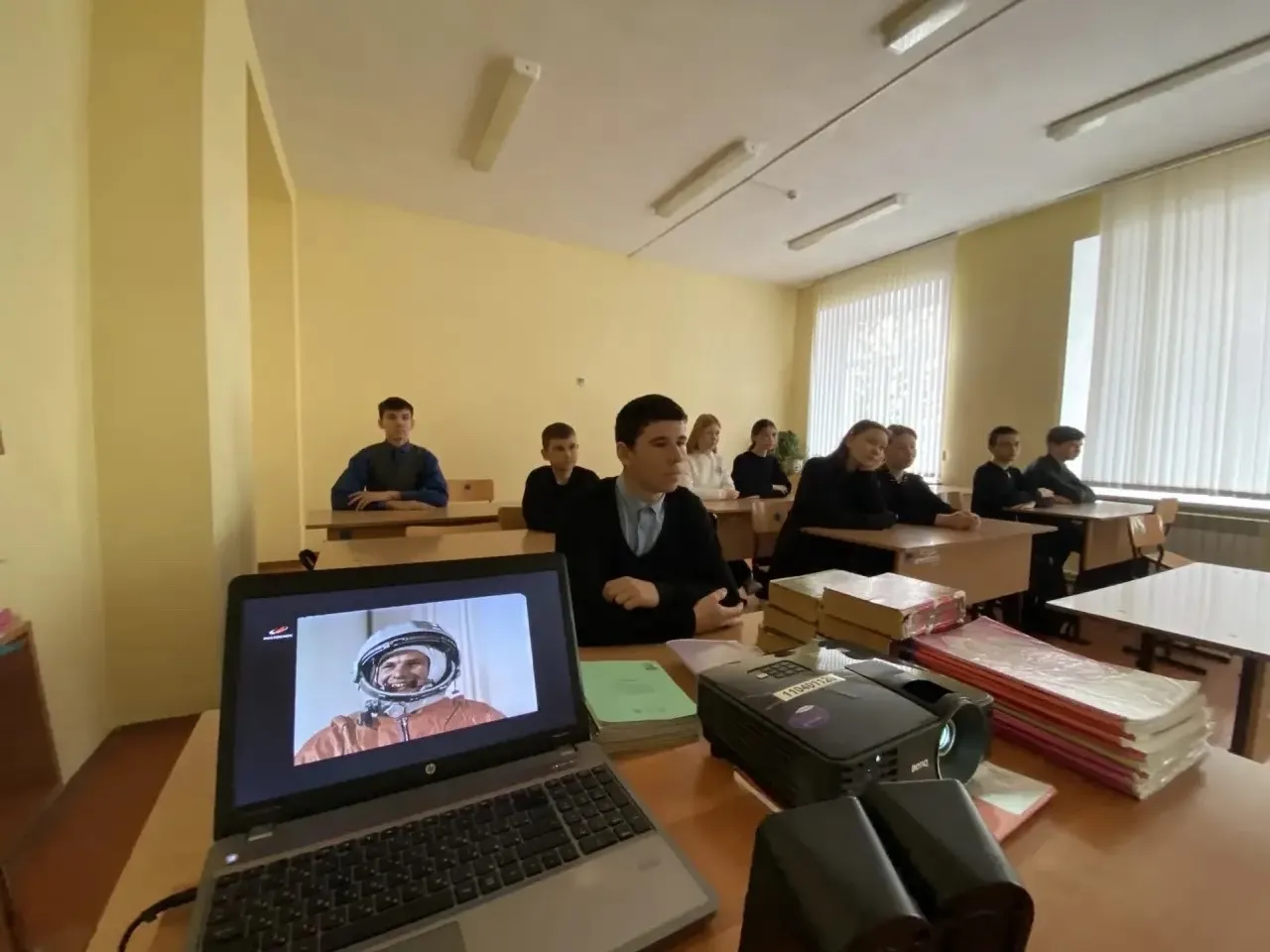 Хушăлкари шкулта космонавтика эрни иртнӗ