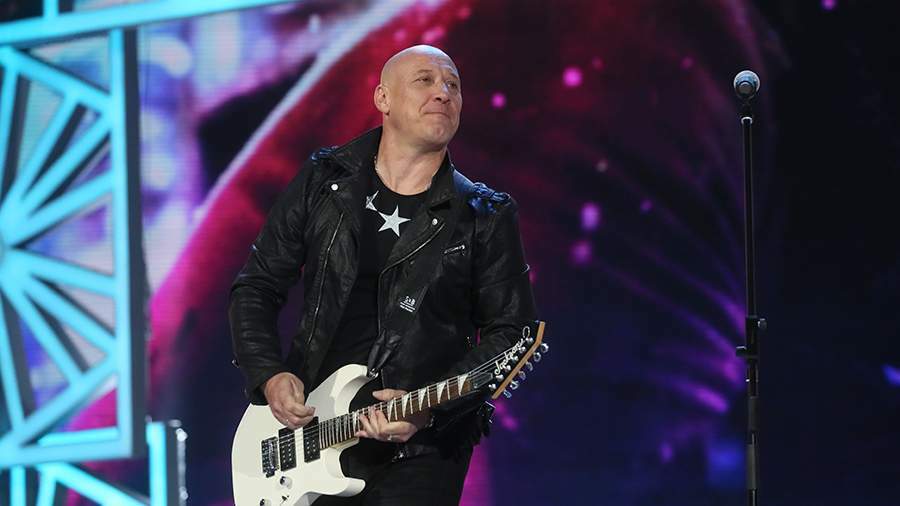 Путин Денис Майданова Раҫҫей халӑх артисчӗ ят панӑ