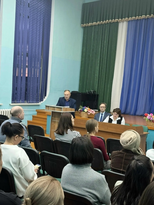 Шкулта экстремизма тата терроризма асăрхаттарассипе ашшӗ-амӑшӗсен пухӑвӗ иртнӗ