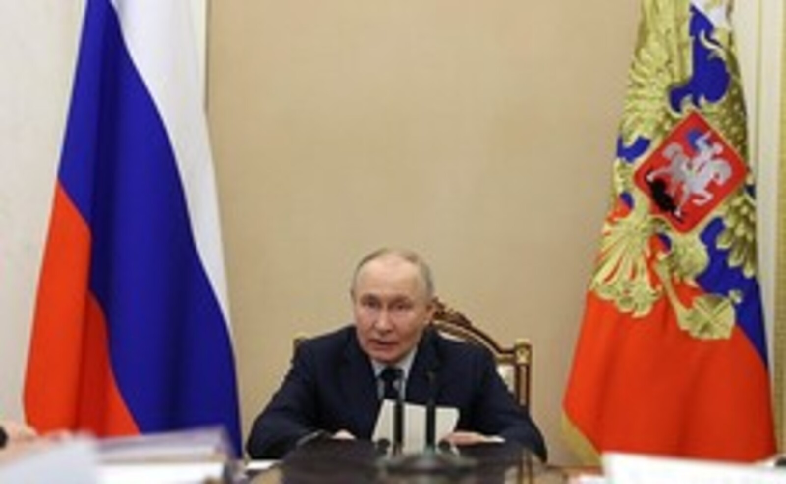 Путин туслӑ ҫӗршывсене гуманитари миссийӗсене анлӑлатма хушнӑ