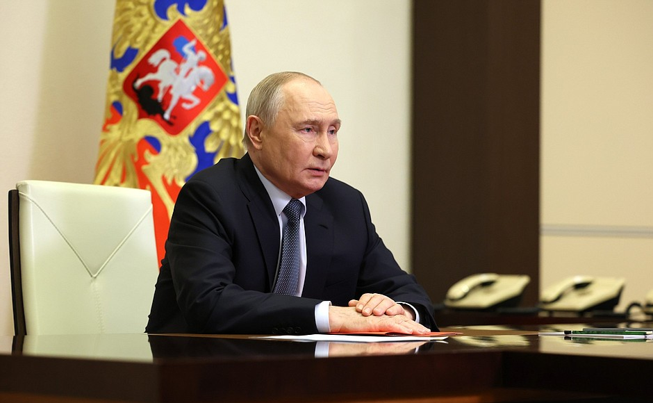 Путин Чернобыльти авари сиенне пӗтерекен ҫӑлавҫӑсен паттӑрлӑхне палӑртнӑ