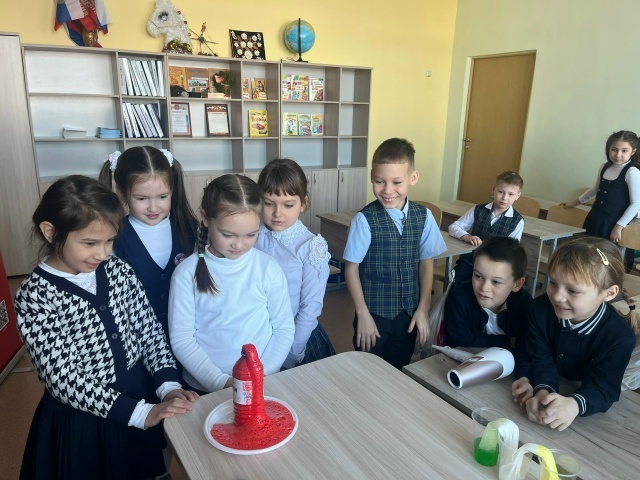 «Алă тупанӗ ҫинчи ӑслӑлӑх»