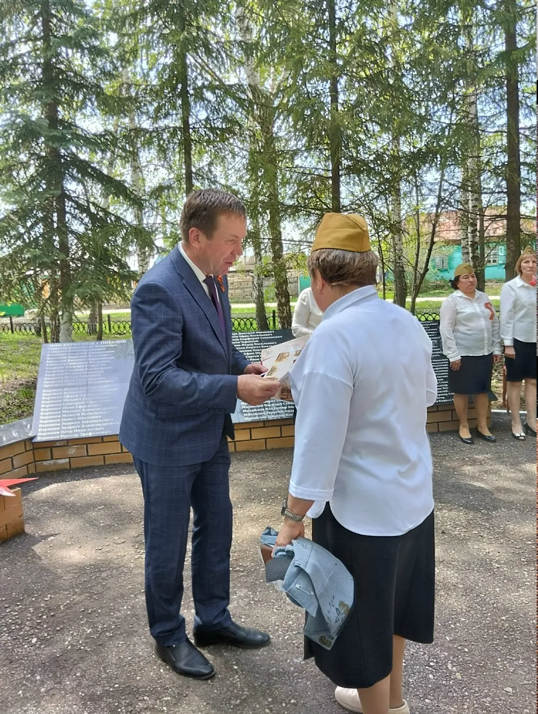 Йăлпăлакра Ҫӗнтерӳ кунне уявлассине халалланӑ митинг иртнӗ