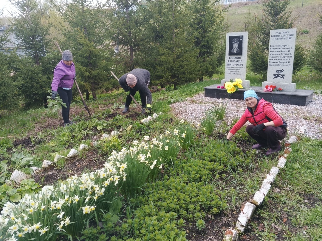Ситекре Аслă Отечественнăй вăрçа хутшăнакансене халалланă палăка тирпейленĕ