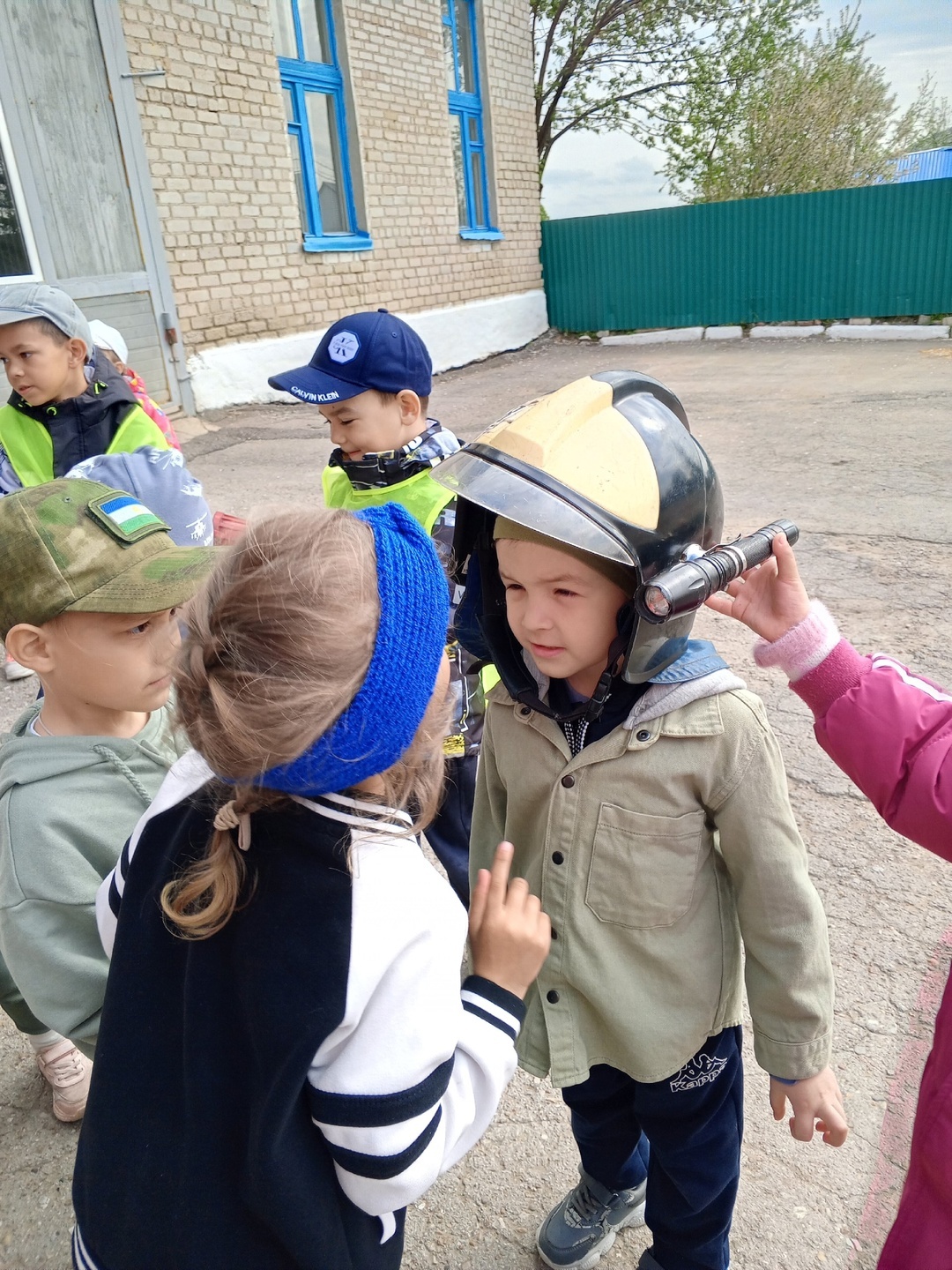 Ача сачӗ Пишпÿлекри пушар чаҫне экскурсие кайнӑ