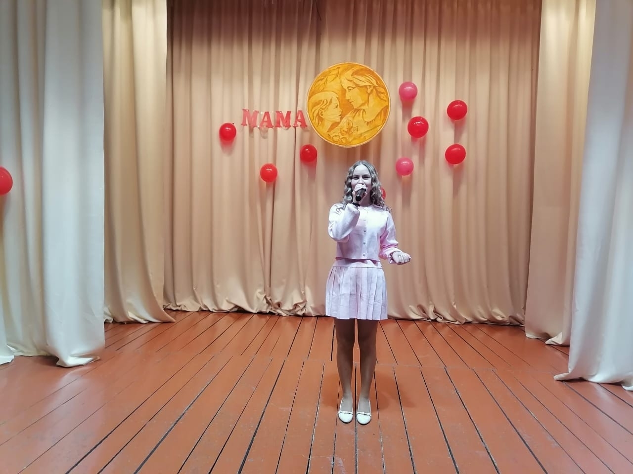 Кистенлӗри концерт аннесене чикӗсӗр юратнине аса илтернĕ