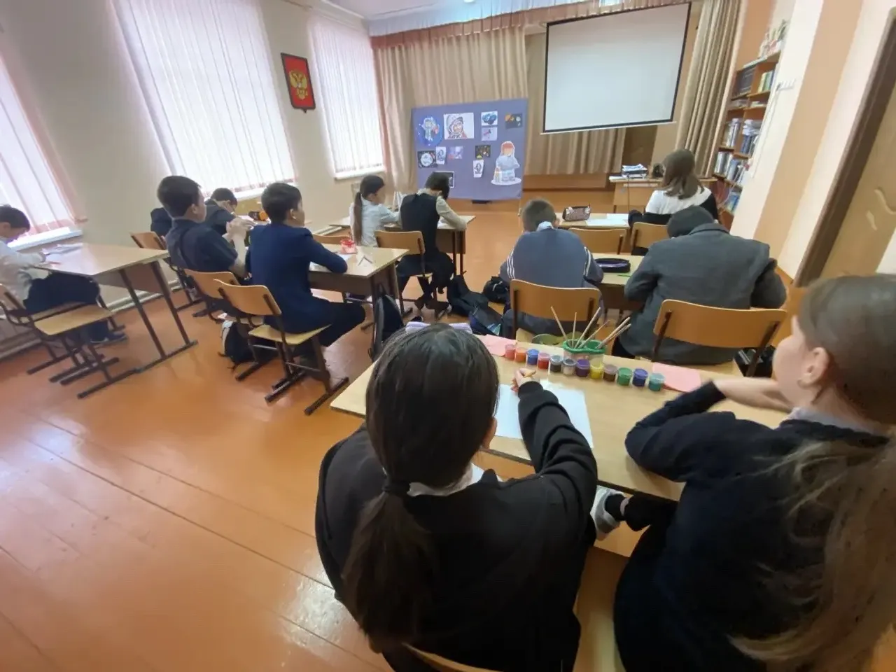 Хушăлкари шкулта космонавтика эрни иртнӗ