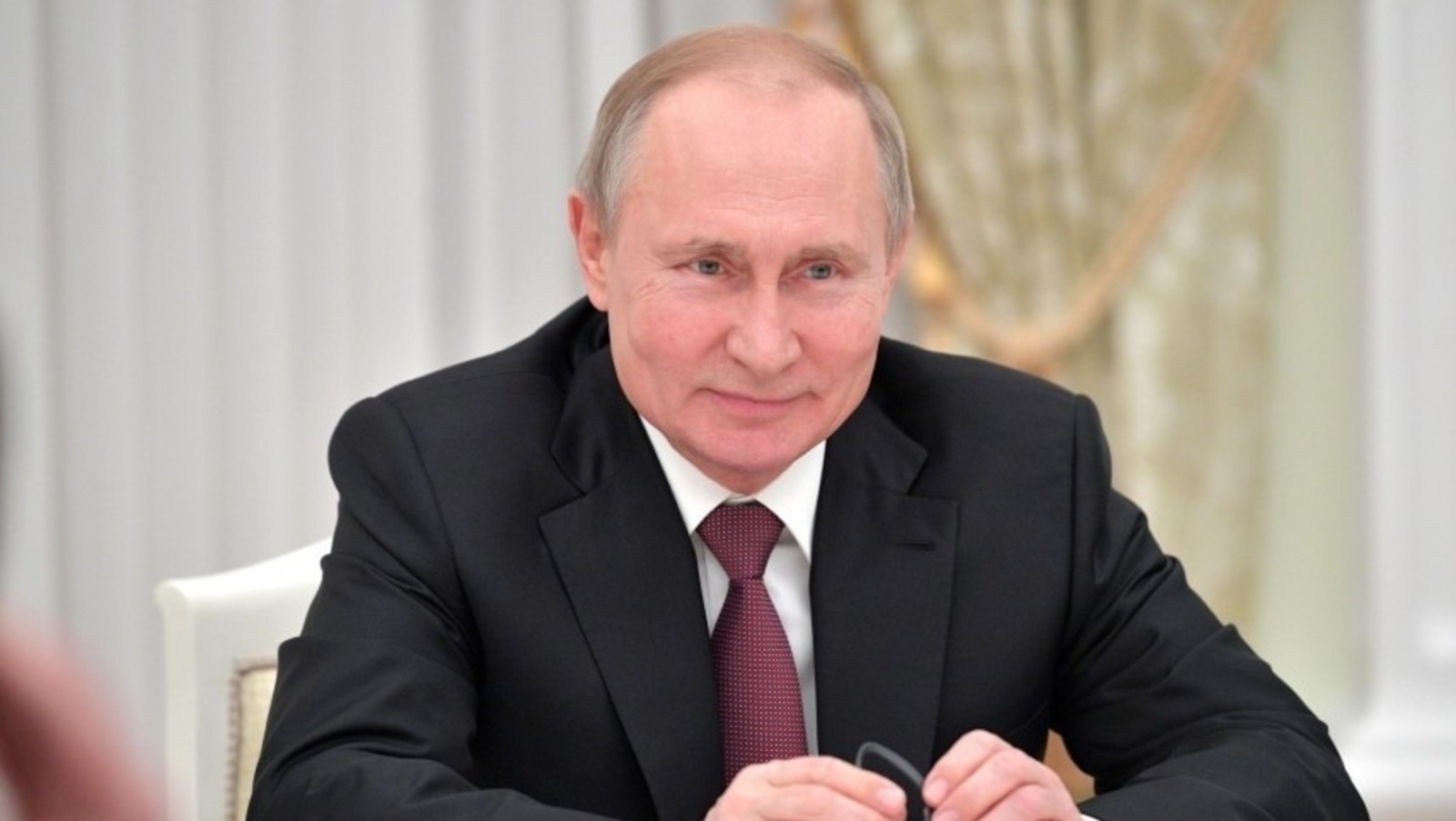 Путин президент ҫумӗнче культура енӗпе канаш туса хурасси пирки указа алӑ пуснӑ