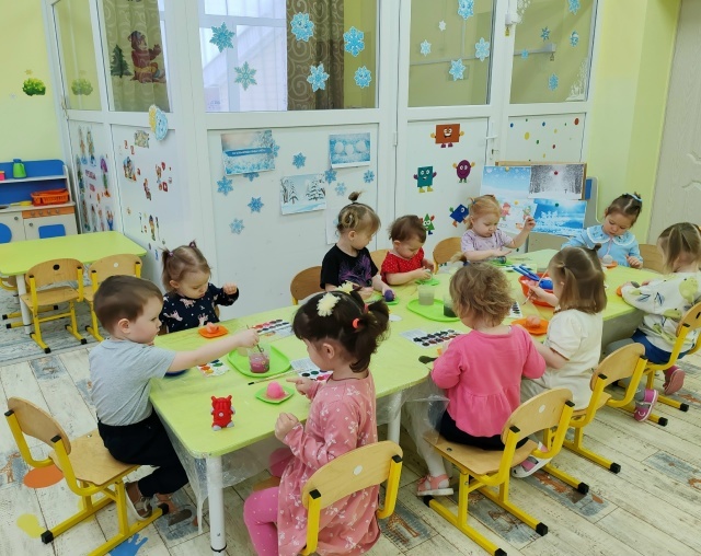 Ача садĕнче юр кунӗ иртнӗ