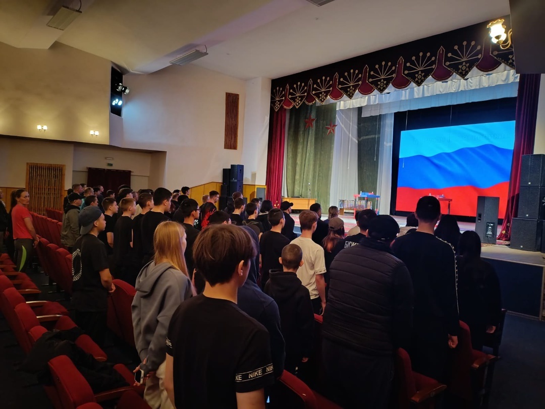 Пишпÿлекре армрестлингпа уҫӑ ӑмӑртусем иртнĕ