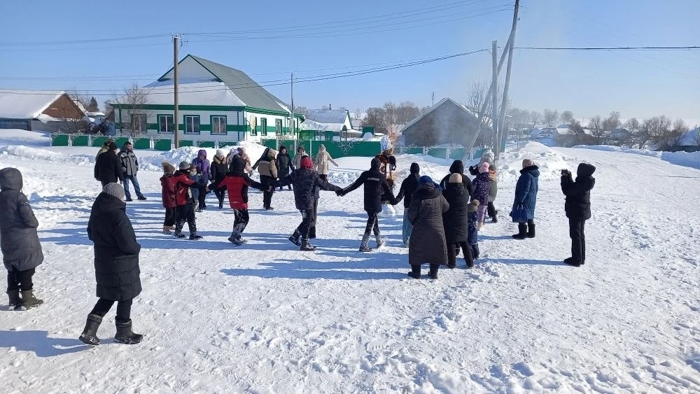 Çирĕклӗре «Ҫăварни уявӗсем» конкурспа вӑйӑ программи хаваслӑ иртнӗ