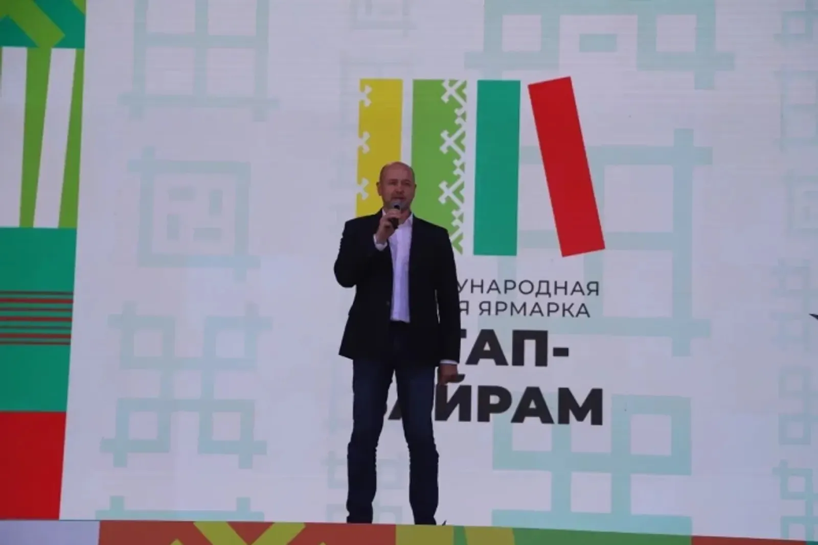 Награждение победителей конкурса «Книга года на Земле Урал-батыра»