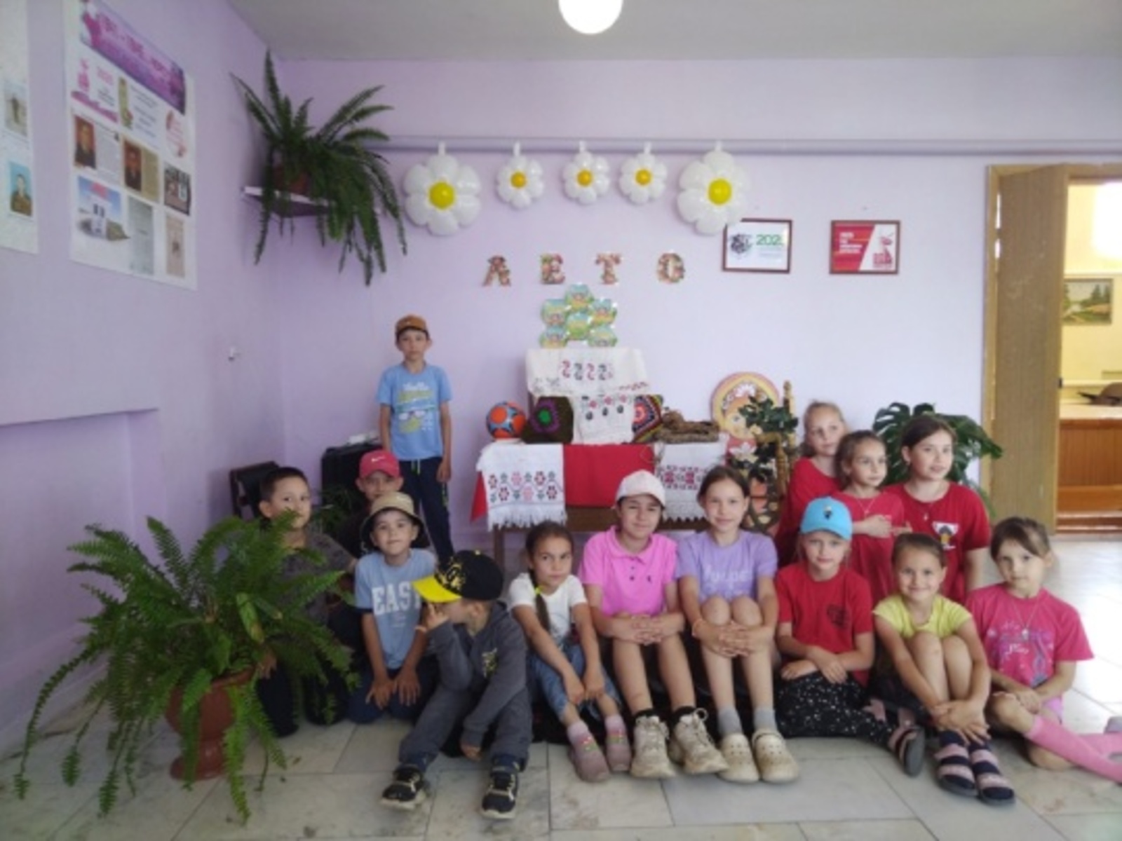 Çирĕклĕ клубӗнче «Асламӑш арчин вӑрттӑнлӑхӗсем» пĕлÿ программи иртнӗ