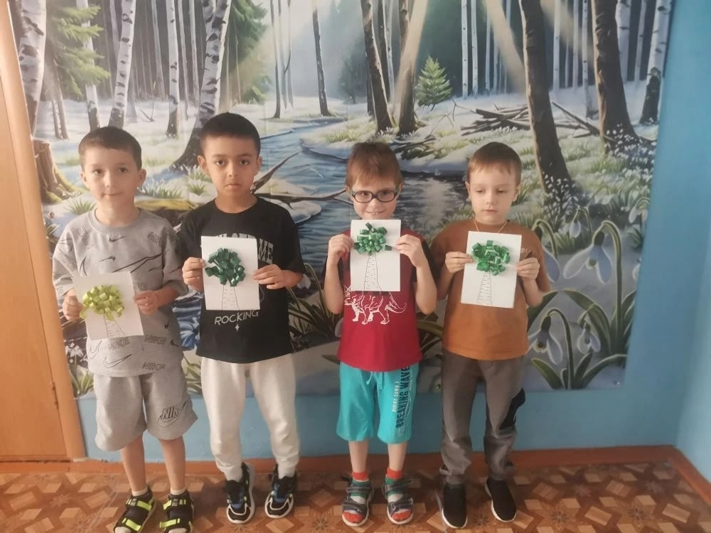 Ача садĕнче «Вырӑс хурӑнӗн кунне» халалланӑ тематика кунӗ иртнӗ