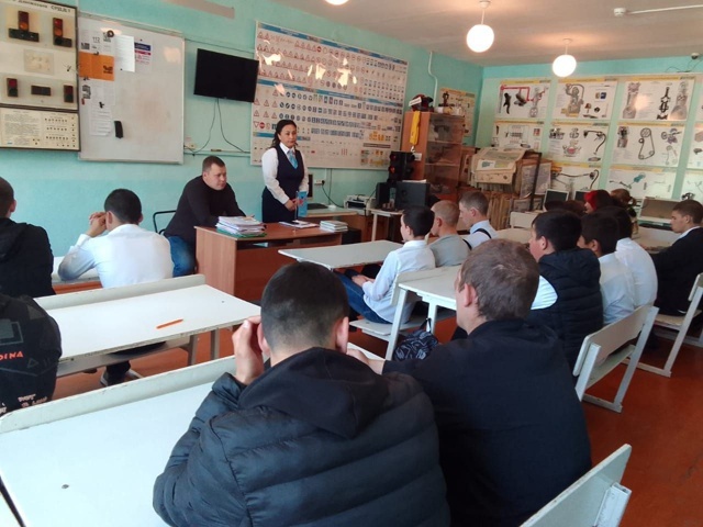 Студентсем пулас ĕç параканпа тĕл пулнă