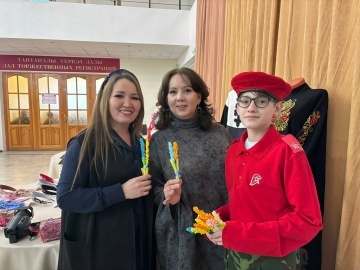 Пӗтӗм Раҫҫейри «Сире, юратнисем!» акци