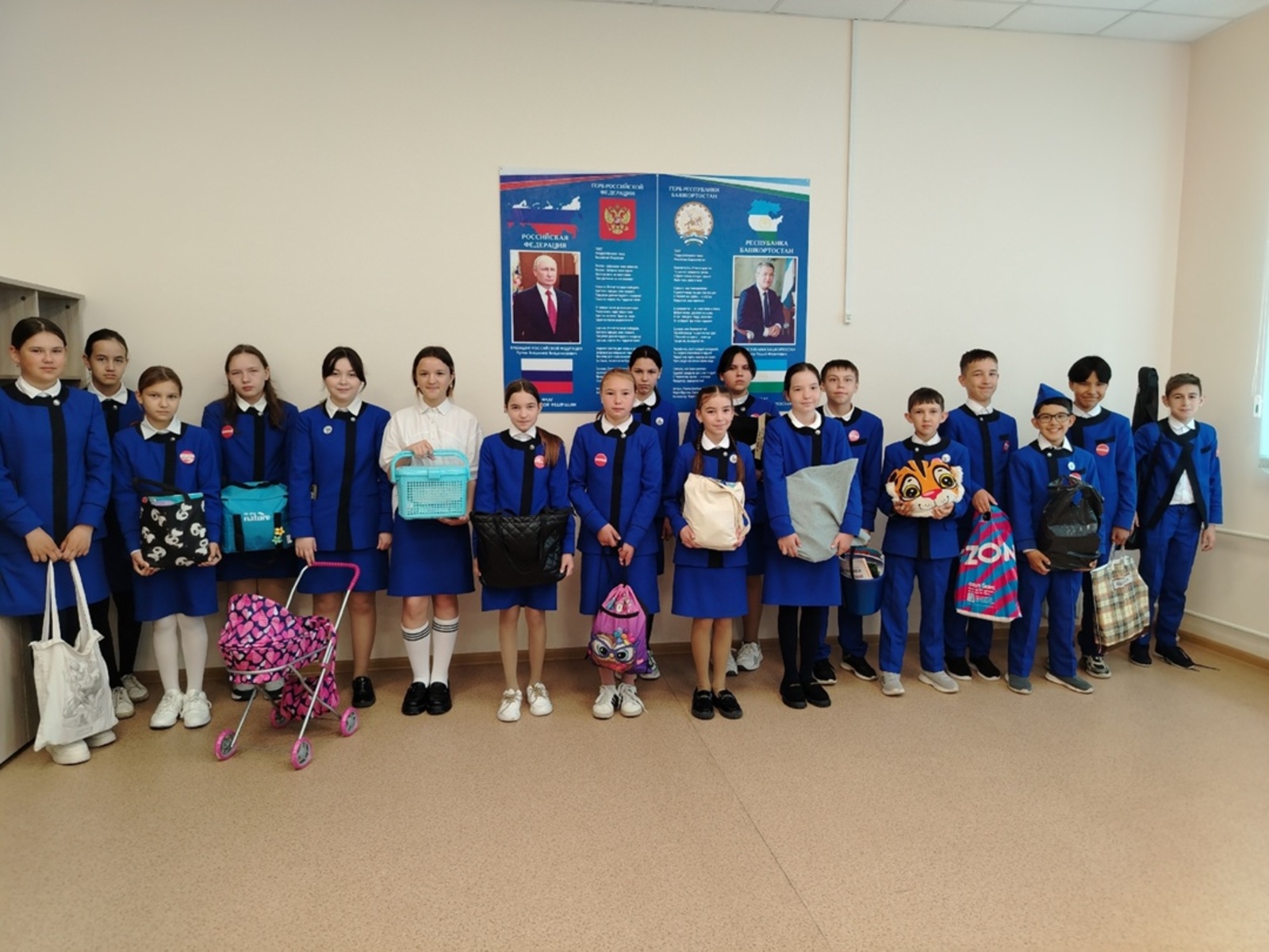 Пишпÿлекри шкулта «Рюкзаксӑр кун» акци иртнӗ