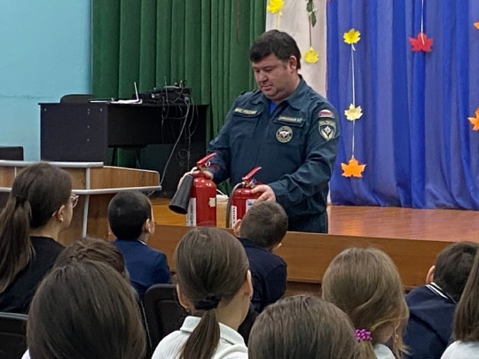 Пишпÿлекри 1-мӗш вăтам шкулта пĕлÿллĕ тĕлпулу иртнĕ