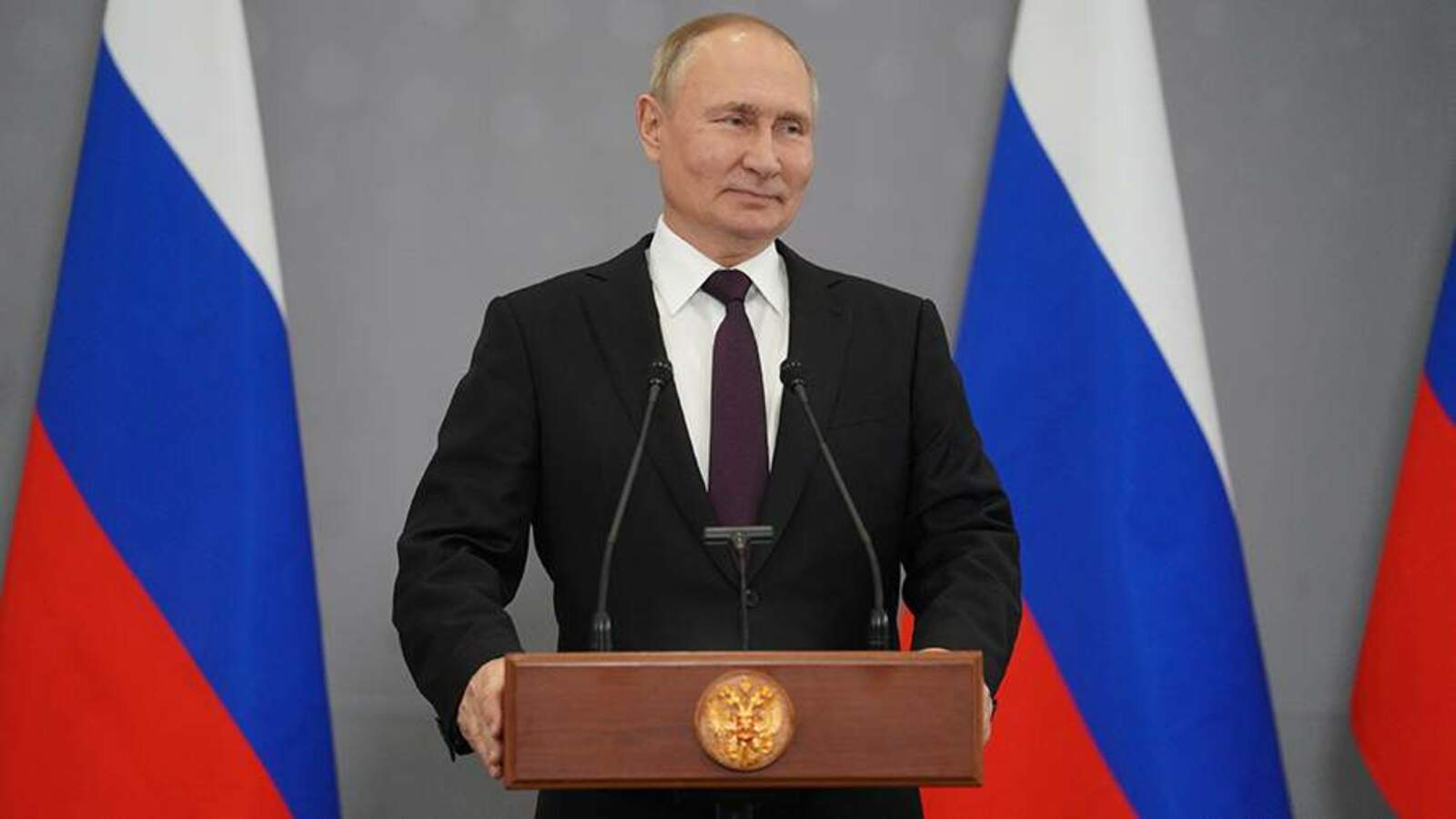 ЮАР посолĕ ҫӗршывра Путина хисеплени ҫинчен пӗлтернӗ