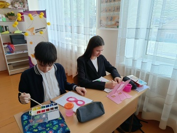 Ҫуркунне кашни ача аллинче