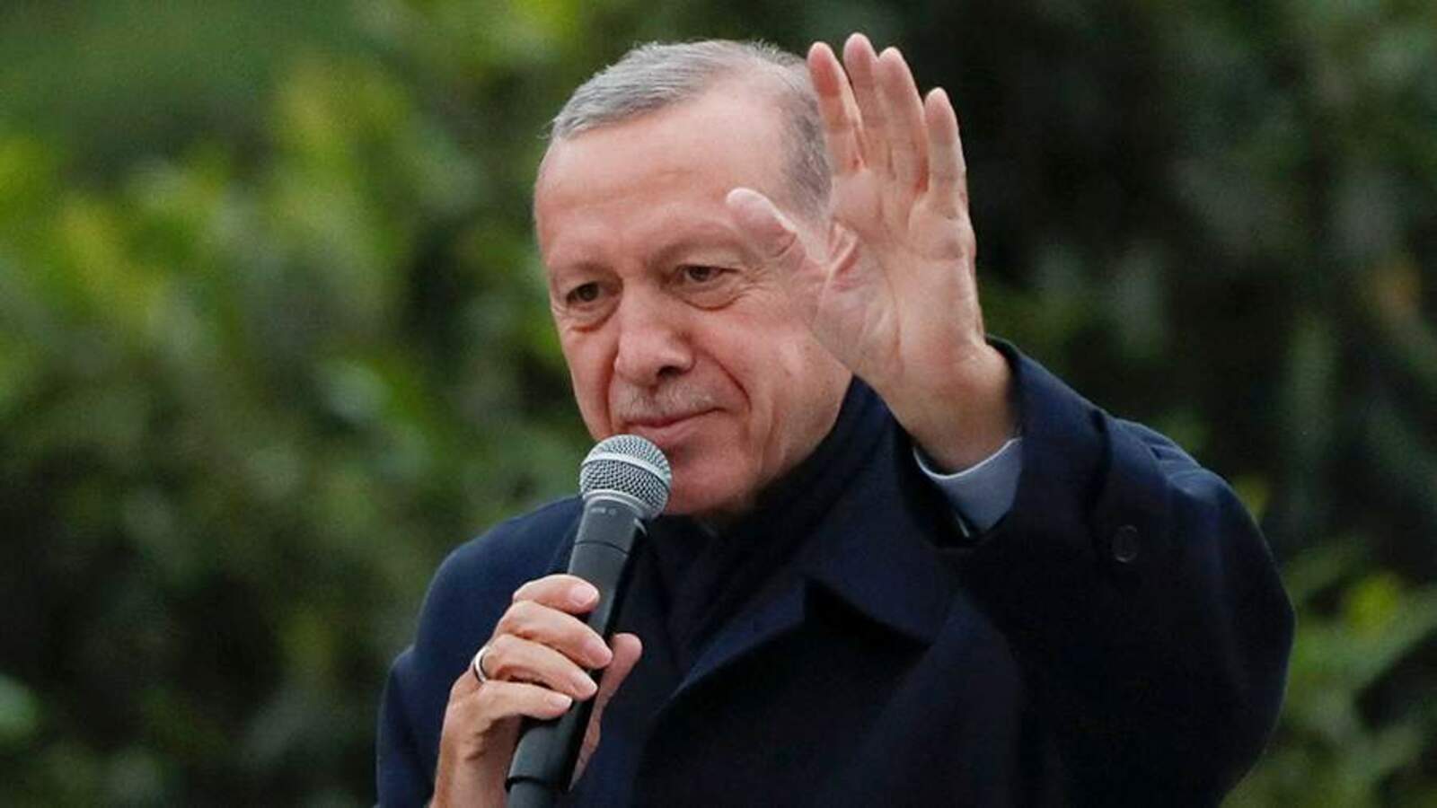 Путин Эрдогана Турци президенчӗн постне суйланӑ ятпа саламланă