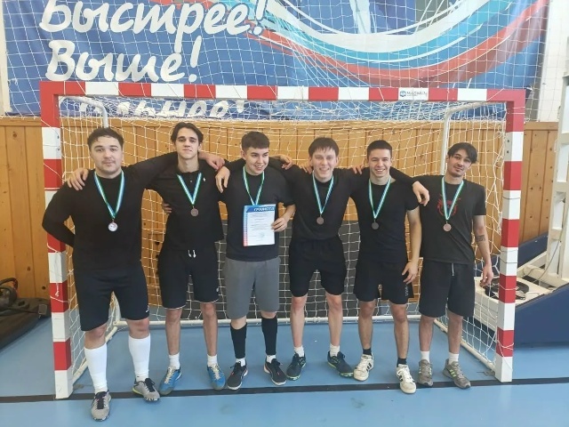 Районта мини-футбол енӗпе ӑмӑртусем иртнĕ