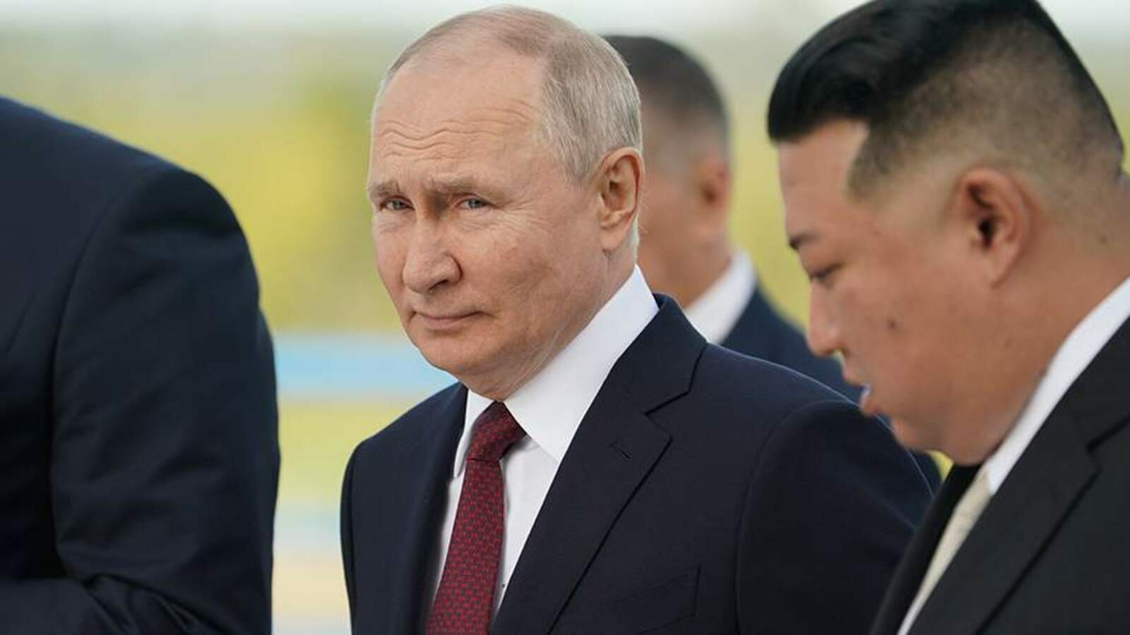 Путин Ким Чен Ынпа калаҫнин деталĕсене уҫса панă