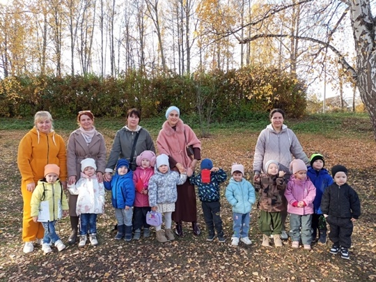 Ача сачĕн воспитанникĕсем районти ача-пăча библиотекинче пулнă