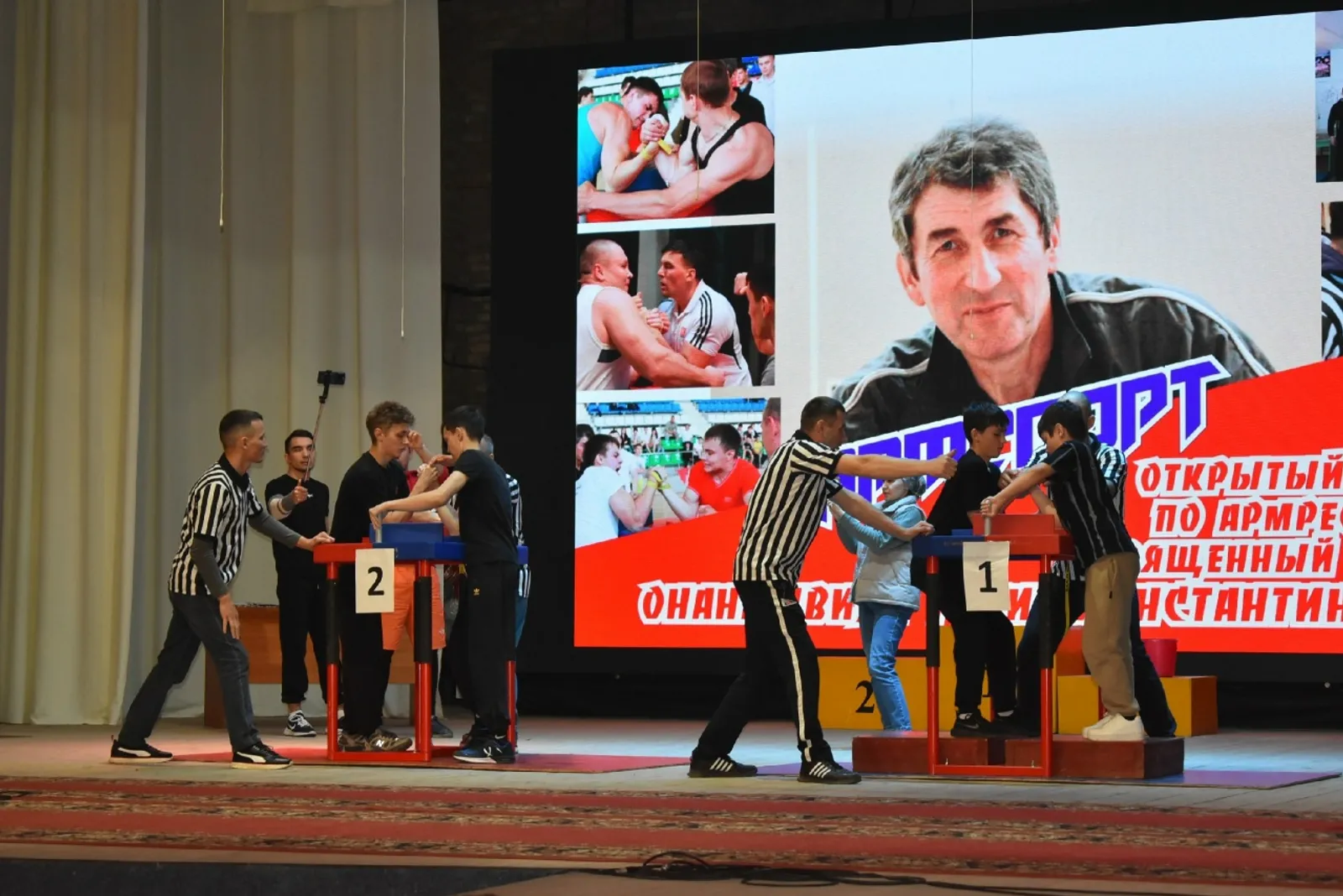 Пишпÿлекре Гоча Онанашвилие асӑнса армрестлинг турнирӗ иртнӗ