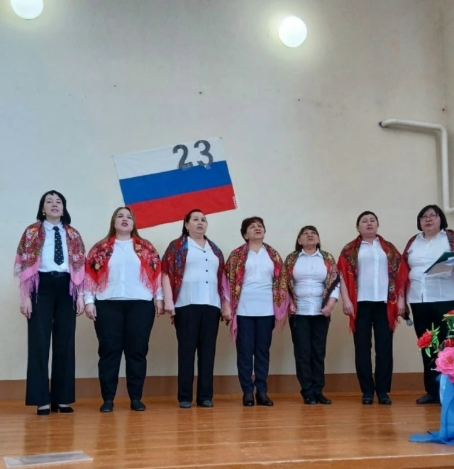 Çирĕклĕ клубĕнче Тӑван ҫӗршыв хӳтӗлевҫин кунне халалланă уяв иртнӗ