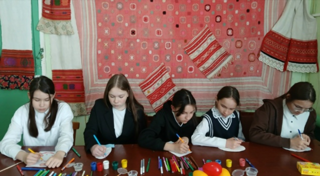 Кистенлĕре салтаксем валли Мăнкун çырăвĕсем çырнă