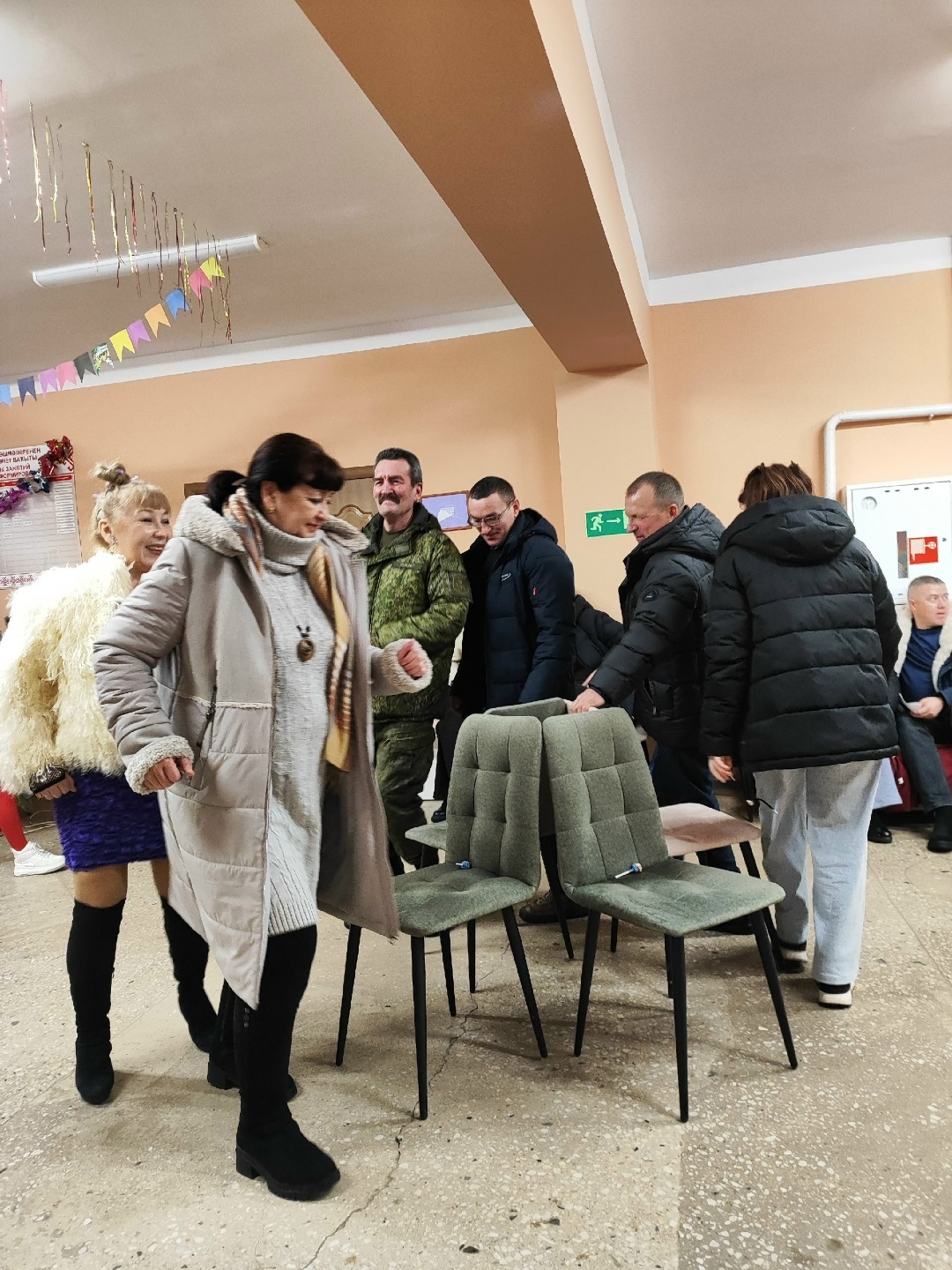 Ҫамрӑксем валли кӗвӗ