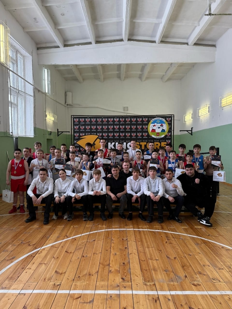 Пишпÿлек районӗнче бокс секцине аллӑ ҫамрӑк спортсмен ҫӳрет