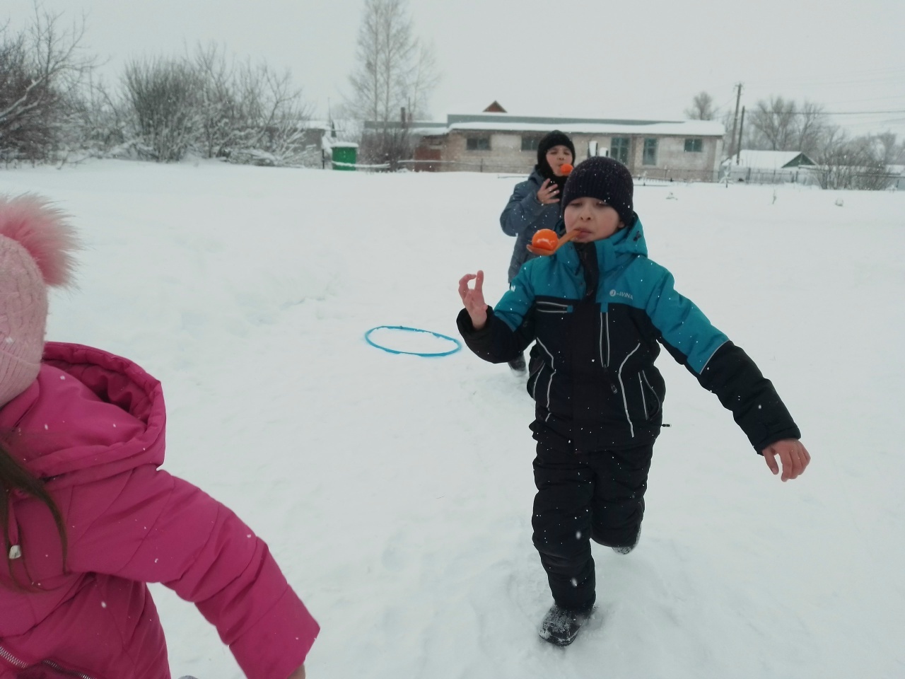 Кистенлӗпуç клубӗнче уҫӑ сывлӑшри вӑйӑсем иртнĕ