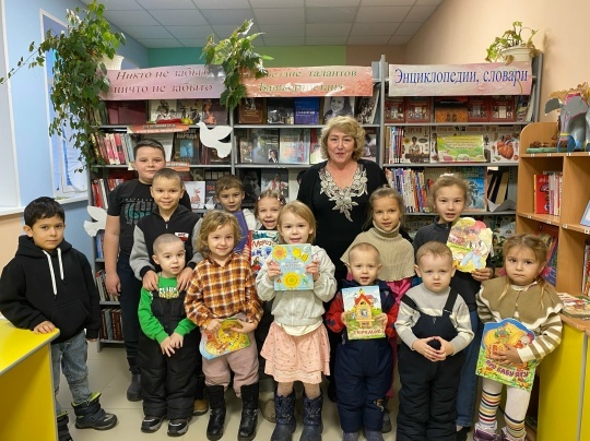 Хушăлкари ял библиотеки ача сачĕн ачисем валли куравсем йĕркеленĕ