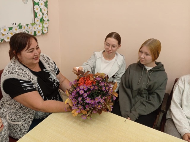 Кĕрхи чечек çыххи тума вĕреннĕ